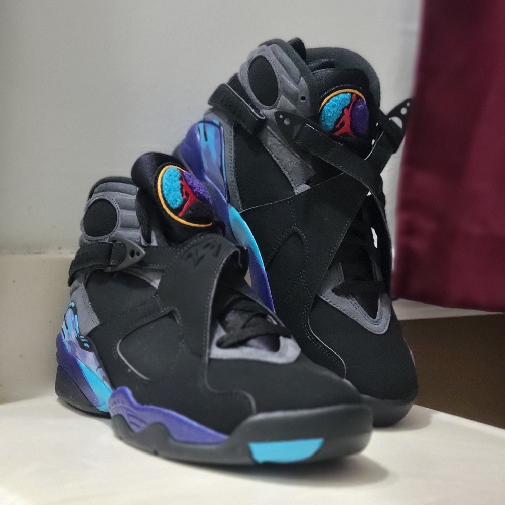 Air Jordan Retro 8 "Aqua" 2015 - Picture 5 of 13